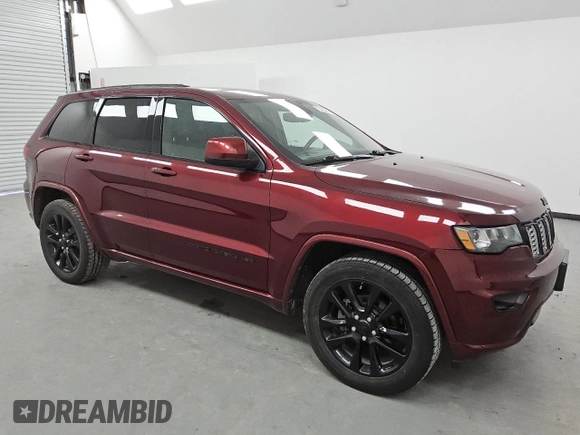2018 Jeep Grand Cherokee Altitude with VIN 1C4RJEAGXJC185526, listed as a Copart auction lot 46319385 with 133,032 mi miles and Clean Title. Bid and sale history available at carsss.com. Image 4.
