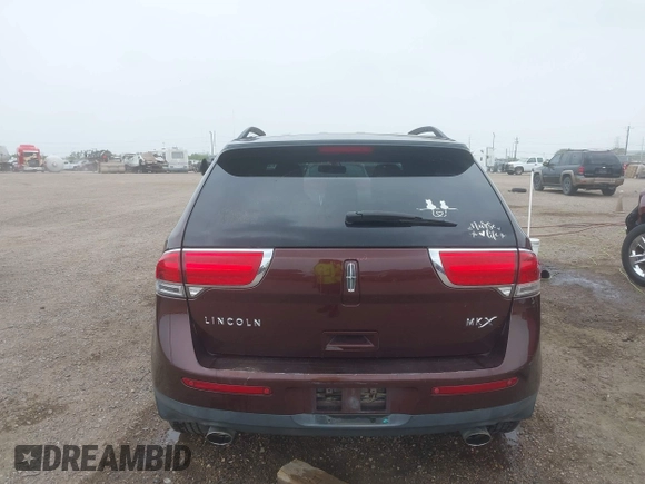 2012 Lincoln MKX z VIN 2LMDJ6JK8CBL08425, wystawiony jako IAAI lot #42312678 z przebiegiem 113 512 mil mil oraz . Historia ofert i sprzedaży dostępna na DreamBid. Obrazek 16.