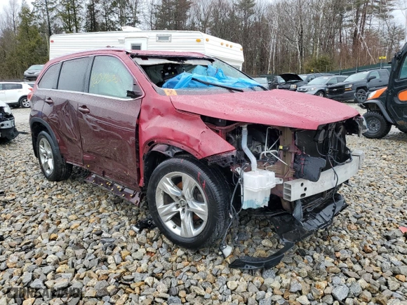 2017 Toyota Highlander Limited with VIN 5TDDZRFHXHS471879, listed as a Copart auction lot 46044635 with 0 mi miles and Salvage Title. Bid and sale history available at carsss.com. Image 4.