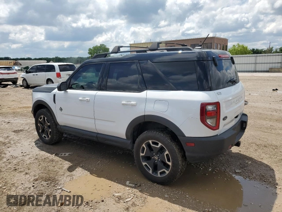 2021 Ford Bronco Sport Outer Banks with VIN 3FMCR9C63MRA95601, listed as a Copart auction lot 57592725 with 86,205 mi miles and Salvage title. Bid and sale history available at DreamBid. Image 2.