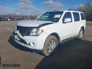 2012 Nissan Pathfinder SV with VIN 5N1AR1NB9CC619107, listed as a IAAI auction lot 41741053 with 141,952 mi miles. Bid and sale history available at carsss.com. Image 20.