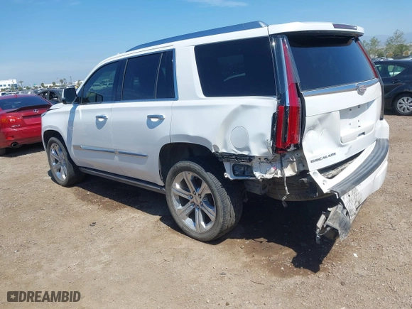 2016 Cadillac Escalade Platinum with VIN 1GYS4DKJ3GR422421, listed as a IAAI auction lot 41872635 with 62,526 mi miles. Bid and sale history available at carsss.com. Image 3.