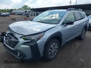 2025 Subaru Outback Premium с VIN 4S4BTAFC3S3227431, выставлен на аукционе IAAI как лот 42219943 с пробегом 2 375 миль миль и . История ставок и продаж доступна на DreamBid. Изображение 2.