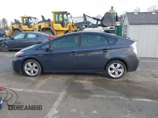 2013 Toyota Prius One with VIN JTDKN3DU7D1647732, listed as a IAAI auction lot 41845908 with 314,942 mi miles and . Bid and sale history available at DreamBid. Image 14.