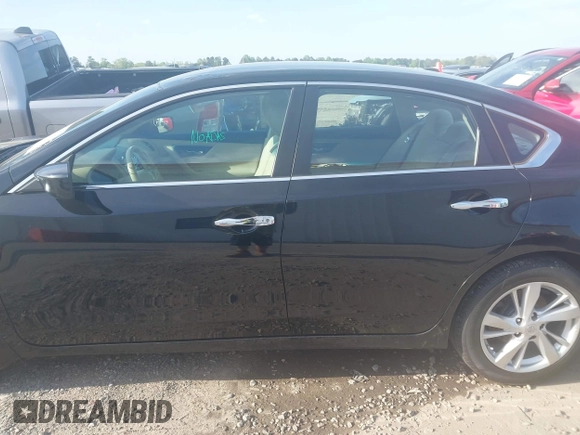 2014 Nissan Altima 2.5 S with VIN 1N4AL3AP9EC107861, listed as a IAAI auction lot 42017389 with 155,546 mi miles. Bid and sale history available at carsss.com. Image 15.
