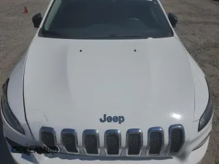 2016 Jeep Cherokee Sport z VIN 1C4PJLAB7GW207716, wystawiony jako Copart lot #62704615 z przebiegiem 84 397 mil mil oraz Szkoda całkowita • Salvage title. Historia ofert i sprzedaży dostępna na DreamBid. Obrazek 12.