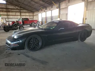 1998 Chevrolet Corvette with VIN 1G1YY22G1W5102798, listed as a Copart auction lot 84200184 with 242,575 mi miles and Clean Title. Bid and sale history available at carsss.com. Image 1.