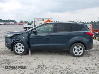 2019 Ford Escape S с VIN 1FMCU0F75KUB83831, выставлен на аукционе IAAI как лот 42048617 с пробегом 164 927 миль миль и . История ставок и продаж доступна на DreamBid. Изображение 14.