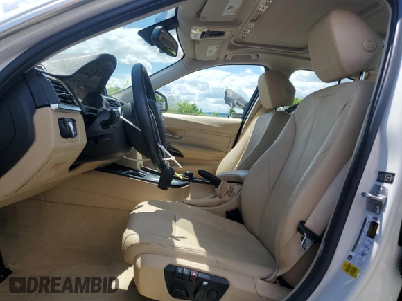2015 BMW 3 Series 328i with VIN WBA3A5C58FF607345, listed as a Copart auction lot 58161395 with 33,011 mi miles and Salvage title. Bid and sale history available at DreamBid. Image 7.