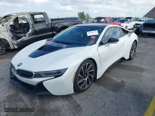 2015 BMW i8 with VIN WBY2Z2C51FV392661, listed as a IAAI auction lot 38409147 with 79,082 mi miles. Bid and sale history available at carsss.com. Image 6.
