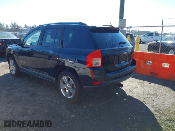 2011 Jeep Compass with VIN 1J4NT1FA4BD208116, listed as a IAAI auction lot 41604552 with 179,633 mi miles. Bid and sale history available at carsss.com. Image 3.