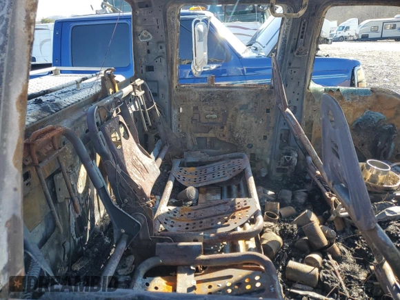 2010 Ford F-350 XL with VIN 1FTWW3DR1AEB27279, listed as a Copart auction lot 43590895 with Not provided miles and Non repairable. Bid and sale history available at DreamBid. Image 10.