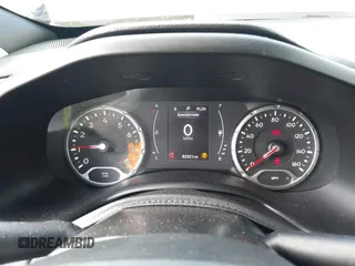 2018 Jeep Renegade Sport with VIN ZACCJBAB5JPH88551, listed as a IAAI auction lot 40937138 with 80,321 mi miles. Bid and sale history available at carsss.com. Image 16.