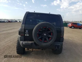 2006 Hummer H3 with VIN 5GTDN136968284885, listed as a Copart auction lot 68511774 with 207,664 mi miles and Salvage Title. Bid and sale history available at carsss.com. Image 6.