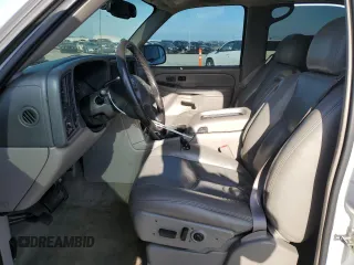 2005 GMC Yukon SLT z VIN 1GKEC13T75R205508, wystawiony jako Copart lot #87511845 z przebiegiem 179 749 mil mil oraz Szkoda całkowita • Salvage title. Historia ofert i sprzedaży dostępna na DreamBid. Obrazek 7.