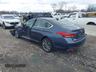 2015 Hyundai Genesis 3.8L with VIN KMHGN4JE4FU093636, listed as a IAAI auction lot 42021732 with 130,512 mi miles. Bid and sale history available at carsss.com. Image 3.