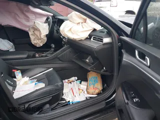 2023 Kia K5 GT-Line z VIN 5XXG64J20PG213348, wystawiony jako IAAI lot #42333459 z przebiegiem 34 392 mil mil oraz . Historia ofert i sprzedaży dostępna na DreamBid. Obrazek 5.