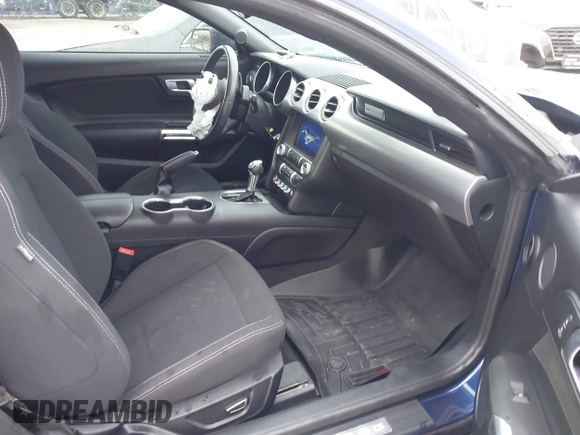 2018 Ford Mustang GT z VIN 1FA6P8CF0J5128561, wystawiony jako IAAI lot #41078319 z przebiegiem 72 615 mil mil oraz . Historia ofert i sprzedaży dostępna na DreamBid. Obrazek 5.