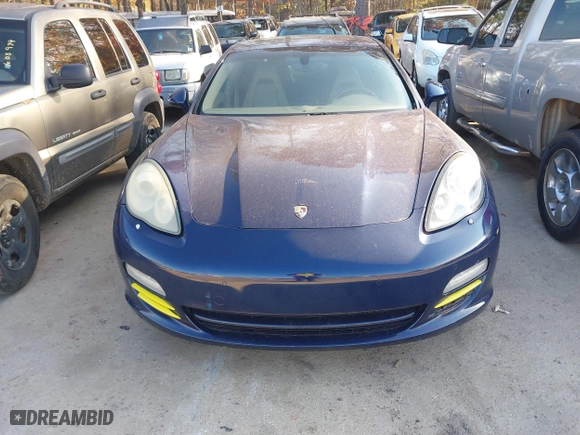 2010 Porsche Panamera S with VIN WP0AB2A70AL061547, listed as a IAAI auction lot 40972962 with 148,139 mi miles. Bid and sale history available at carsss.com. Image 11.