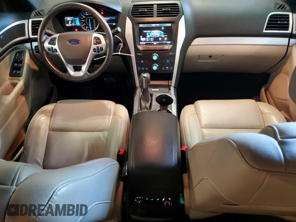 2014 Ford Explorer XLT with VIN 1FM5K7D81EGC28771, listed as a Copart auction lot 60571955 with 92,647 mi miles and Salvage title. Bid and sale history available at DreamBid. Image 8.