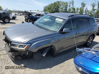 2022 Volkswagen Atlas SE with VIN 1V2LP2CA2NC500268, listed as a Copart auction lot 59698115 with 36,000 mi miles and Salvage title. Bid and sale history available at DreamBid. Image 1.