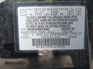 2017 Nissan Sentra SR with VIN 3N1AB7AP8HL670433, listed as a IAAI auction lot 41746009 with 114,811 mi miles and . Bid and sale history available at carsss.com. Image 9.