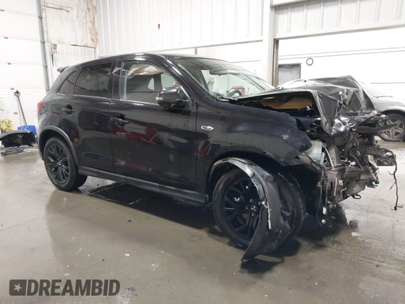 2019 Mitsubishi Outlander ES z VIN JA4AR3AU3KU018303, wystawiony jako IAAI lot #38428365 z przebiegiem 48 945 mil mil oraz . Historia ofert i sprzedaży dostępna na DreamBid. Obrazek 1.