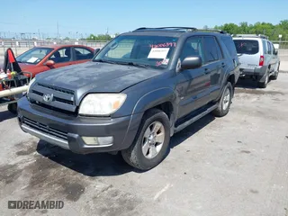 2004 Toyota 4Runner SR5 with VIN JTEZU14R840032318, listed as a IAAI auction lot 42006397 with 172,914 mi miles. Bid and sale history available at carsss.com. Image 2.