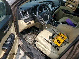 2018 Toyota Highlander SE with VIN 5TDKZRFH5JS276270, listed as a Copart auction lot 52291865 with 177,857 mi miles and Salvage title. Bid and sale history available at DreamBid. Image 8.