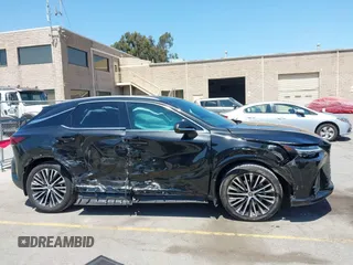 2024 Lexus RX 350h с VIN 2T2BBMCA5RC036537, выставлен на аукционе IAAI как лот 42679066 с пробегом 11 897 миль миль и . История ставок и продаж доступна на DreamBid. Изображение 12.