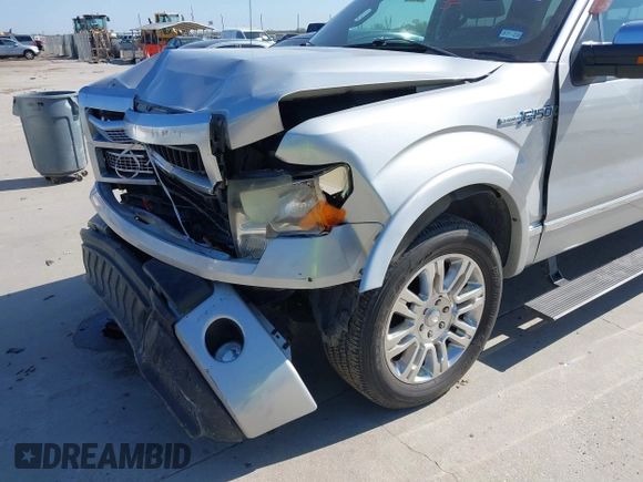 2009 Ford F-150 XL with VIN 1FTPW12V99FB40005, listed as a IAAI auction lot 40804612 with 155,572 mi miles. Bid and sale history available at carsss.com. Image 18.
