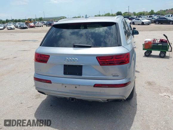 2018 Audi Q7 Prestige with VIN WA1VAAF74JD012380, listed as a IAAI auction lot 42474250 with 131,265 mi miles and . Bid and sale history available at DreamBid. Image 16.