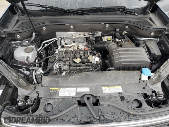 2024 Volkswagen Atlas SEL R-Line with VIN 1V2AE2CA0RC201364, listed as a Copart auction lot 59367255 with 13,638 mi miles and Salvage title. Bid and sale history available at DreamBid. Image 12.