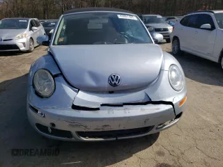2009 Volkswagen Beetle S with VIN 3VWRF31Y09M402197, listed as a Copart auction lot 43861405 with 59,644 mi miles and Salvage title. Bid and sale history available at DreamBid. Image 5.