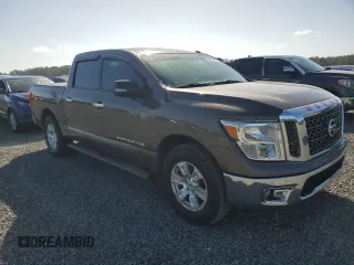 2018 Nissan Titan SV with VIN 1N6AA1EKXJN500251, listed as a Copart auction lot 76071704 with 65,169 mi miles and Non Repairable. Bid and sale history available at DreamBid. Image 4.