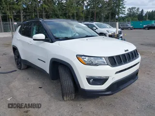 2019 Jeep Compass Latitude with VIN 3C4NJCBB0KT677025, listed as a IAAI auction lot 42574952 with 53,681 mi miles and . Bid and sale history available at DreamBid. Image 1.