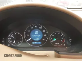 2007 Mercedes-Benz E-Class 3.5L with VIN WDBUF87XX7X214060, listed as a IAAI auction lot 41199590 with 136,011 mi miles. Bid and sale history available at carsss.com. Image 7.