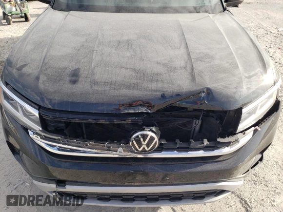 2020 Volkswagen Atlas SEL with VIN 1V2ME2CA1LC232269, listed as a Copart auction lot 48874745 with 107,967 mi miles and Salvage title. Bid and sale history available at DreamBid. Image 12.