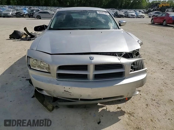 2009 Dodge Charger SE z VIN 2B3KA43D89H534921, wystawiony jako Copart lot #50505185 z przebiegiem 117 918 mil mil oraz Szkoda całkowita • Salvage title. Historia ofert i sprzedaży dostępna na DreamBid. Obrazek 10.