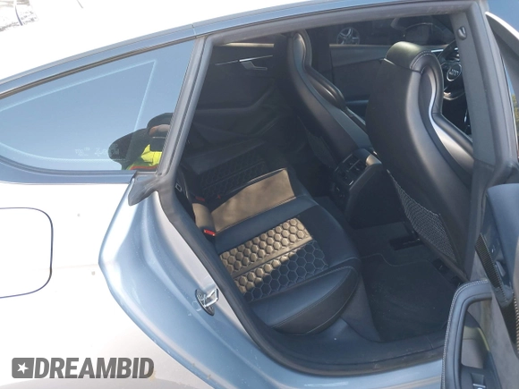 2019 Audi RS 5 Sportback z VIN WUABWCF50KA903597, wystawiony jako IAAI lot #41574876 z przebiegiem 80 629 mil mil oraz . Historia ofert i sprzedaży dostępna na DreamBid. Obrazek 8.