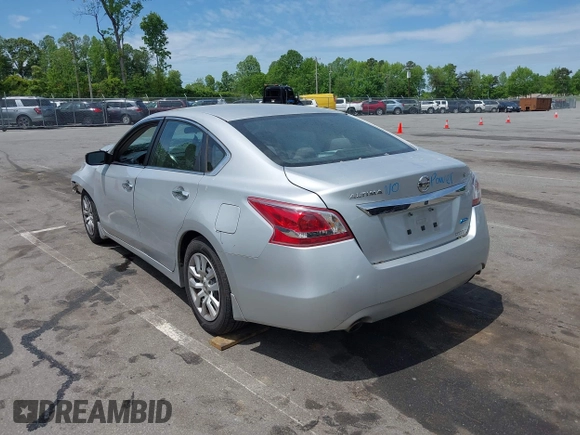2013 Nissan Altima S with VIN 1N4AL3AP4DC127000, listed as a IAAI auction lot 42108911 with 258,792 mi miles and . Bid and sale history available at DreamBid. Image 3.
