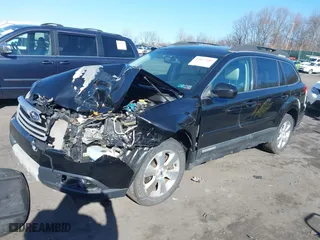2012 Subaru Outback 3.6R Limited with VIN 4S4BRDLC1C2270578, listed as a IAAI auction lot 41827186 with 149,567 mi miles. Bid and sale history available at carsss.com. Image 2.