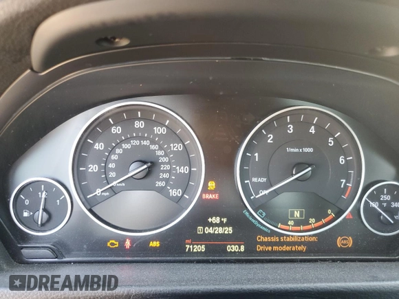 2015 BMW 3 Series 320i xDrive with VIN WBA3C3C56FK202154, listed as a Copart auction lot 54655145 with 71,205 mi miles and Salvage title. Bid and sale history available at DreamBid. Image 9.