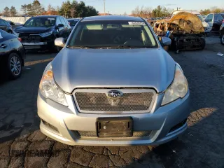 2012 Subaru Legacy Premium z VIN 4S3BMAG64C1013474, wystawiony jako Copart lot #83630754 z przebiegiem 318 974 mil mil oraz Czysty tytuł • Clean title. Historia ofert i sprzedaży dostępna na DreamBid. Obrazek 5.