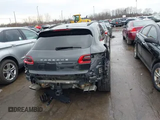 2018 Porsche Macan Turbo z VIN WP1AF2A59JLB71496, wystawiony jako IAAI lot #41479669 z przebiegiem 88 528 mil mil oraz . Historia ofert i sprzedaży dostępna na DreamBid. Obrazek 17.