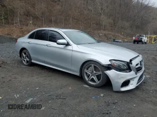 2019 Mercedes-Benz E-Class E 300 with VIN WDDZF4KB4KA556892, listed as a Copart auction lot 51997325 with 109,766 mi miles and Salvage Title. Bid and sale history available at carsss.com. Image 4.