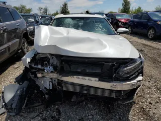 2020 Honda Accord Touring z VIN 1HGCV2F97LA018169, wystawiony jako Copart lot #55828685 z przebiegiem Nie podano mil oraz Szkoda całkowita • Salvage title. Historia ofert i sprzedaży dostępna na DreamBid. Obrazek 5.