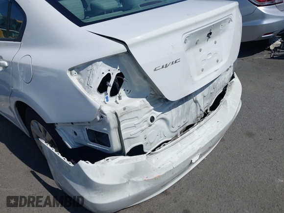 2012 Honda Civic LX с VIN 19XFB2F5XCE306217, выставлен на аукционе IAAI как лот 42476498 с пробегом 160 932 миль миль и . История ставок и продаж доступна на DreamBid. Изображение 6.