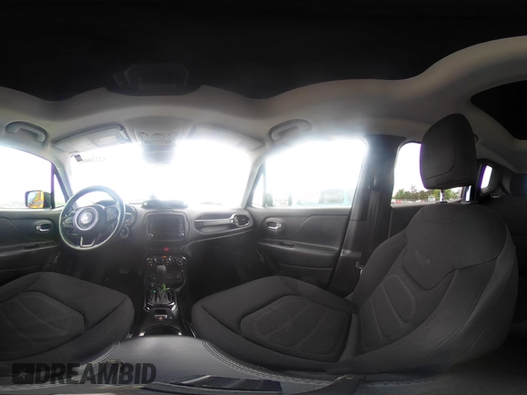 2017 Jeep Renegade Latitude z VIN ZACCJBBB7HPF22652, wystawiony jako IAAI lot #42230081 z przebiegiem 108 696 mil mil oraz . Historia ofert i sprzedaży dostępna na DreamBid. Obrazek 18.