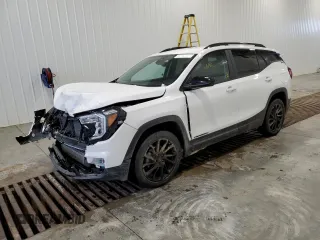2024 GMC Terrain SLE with VIN 3GKALTEG3RL313177, listed as a Copart auction lot 82643974 with Not provided miles and Salvage title. Bid and sale history available at DreamBid. Image 1.